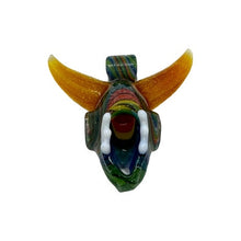Load image into Gallery viewer, Darby Holm Bull Skull Pendy