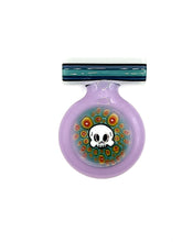 Load image into Gallery viewer, Hendy Glass Skull Pendy