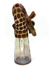 Load image into Gallery viewer, Robertson Glass Bent Neck Giraffe